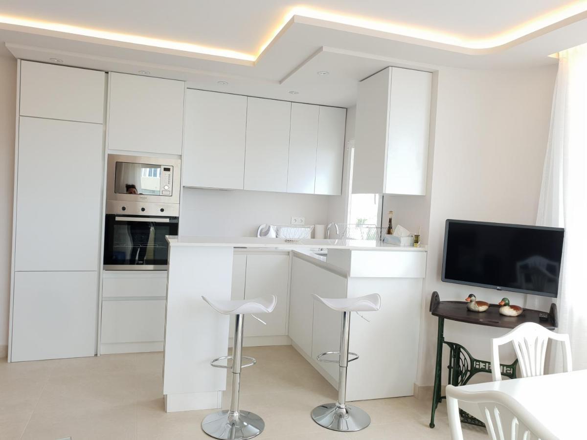 Fantastic Apartment In Front Of The Sea & Marina Estepona Ngoại thất bức ảnh
