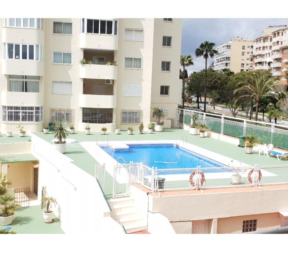 Fantastic Apartment In Front Of The Sea & Marina Estepona Ngoại thất bức ảnh